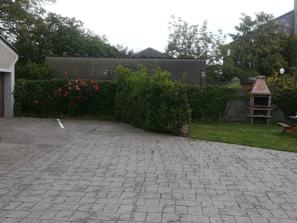 Apartamentos Lagunas Castropol Eksteriør billede